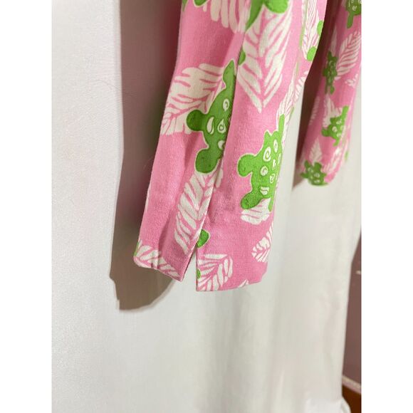 Southern Preppy Retro Pink Green Turtle Print Capri Pants - Picture 6 of 13